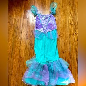 Halloween 🎃 sale! Never worn Disney Little mermaid costume.